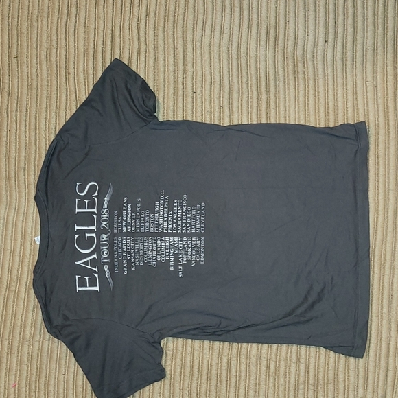 EAGLES. North American Tour. 2018. T shirt. Size Large. Made of USA components - Picture 6 of 7